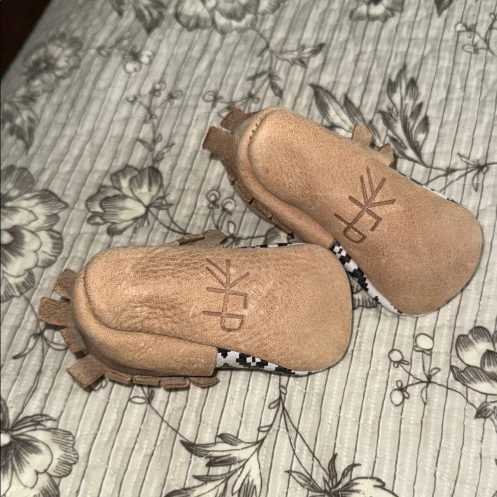 Freshly Picked Tan and Black Patterned Moccasins